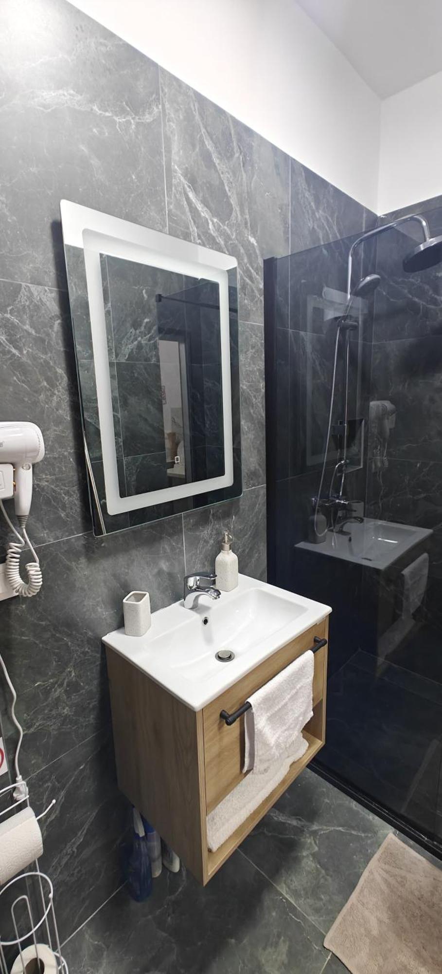 Stayak Shkoder Bagian luar foto